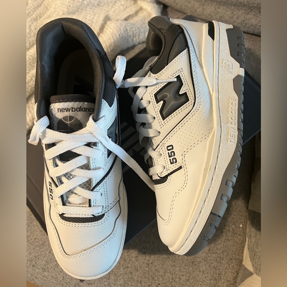 New Balance 550